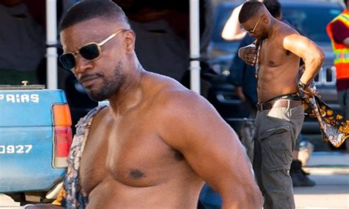 Jamie Foxx shirtless body