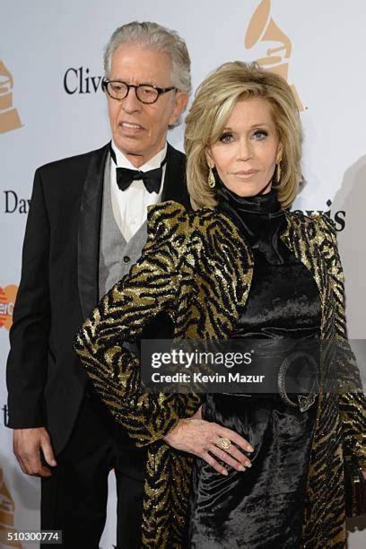 Jane Fonda and Richard Perry at the United States Holocaust Memorial Museum presents Los Angeles Dinner: What You Do Matters in March 2016