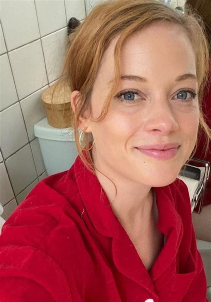 Jane Levy in a selfie in April 2018