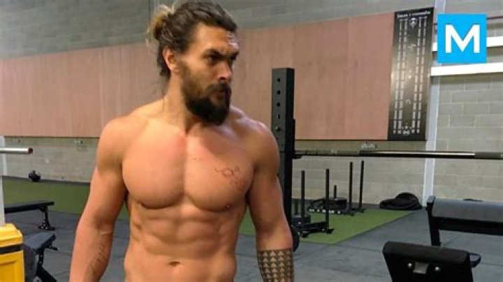 Jason Momoa abs