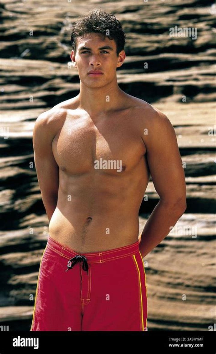Jason Momoa in Baywatch Hawaii at 19