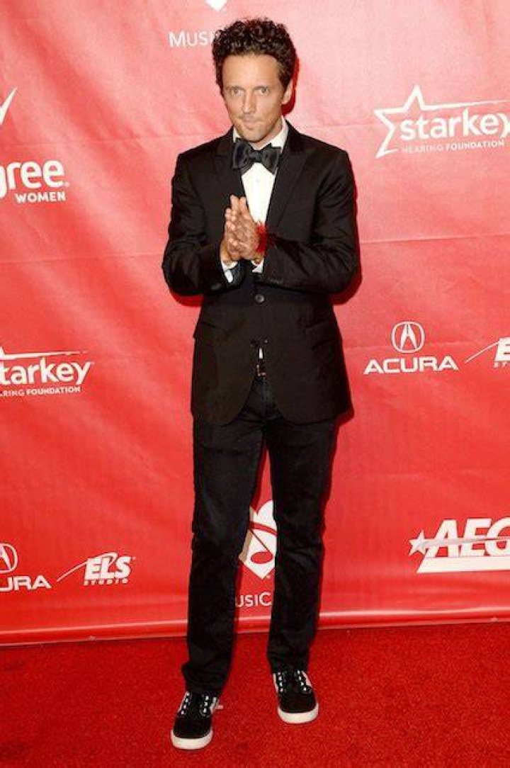 Jason Mraz attends The 2014 MusiCares Person Of The Year Gala on January 24 2014