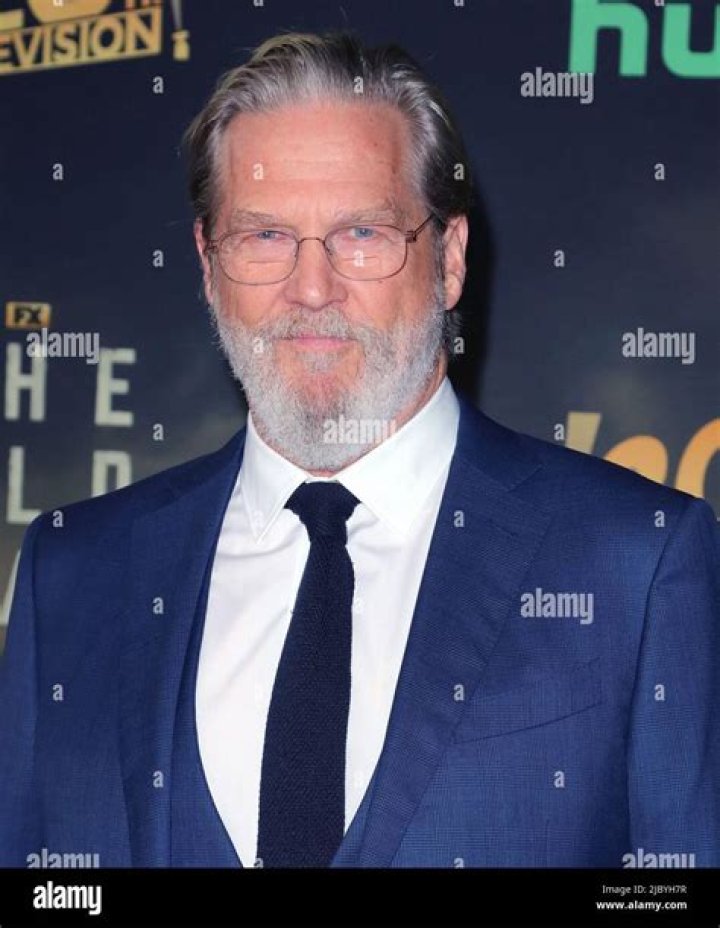 Jeff Bridges arrives for the Golden Globe Award season in Los Angeles in November 2016