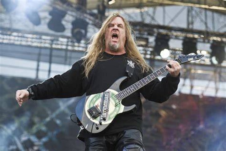 Jeff Hanneman (left) as seen performing with his band Slayer at the Fields of Rock in 2007