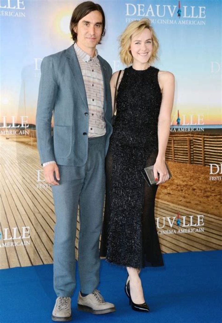 Jena Malone Height