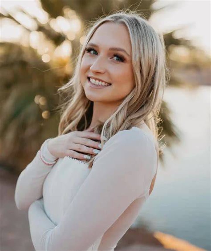 Jenna Arend in an Instagram selfie as seen in September 2019