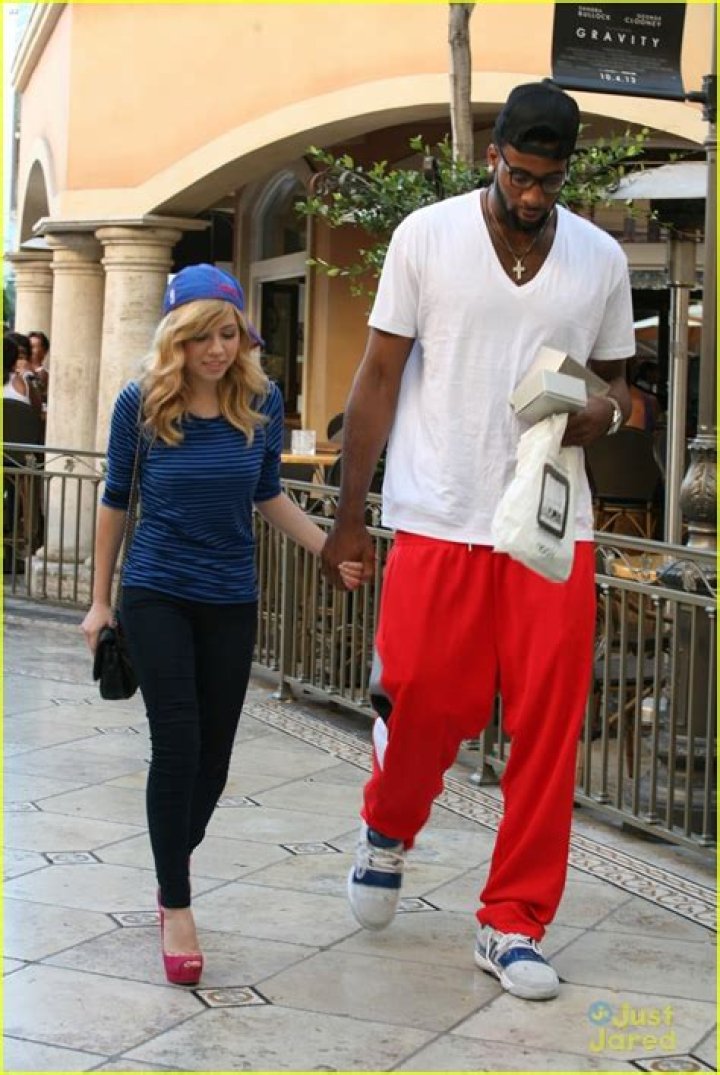 Jennette McCurdy and Andre Drummond