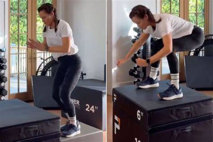 Jennifer Garner workout