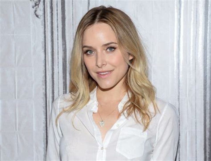 Jenny Mollen in an Instagram selfie as seen in May 2019