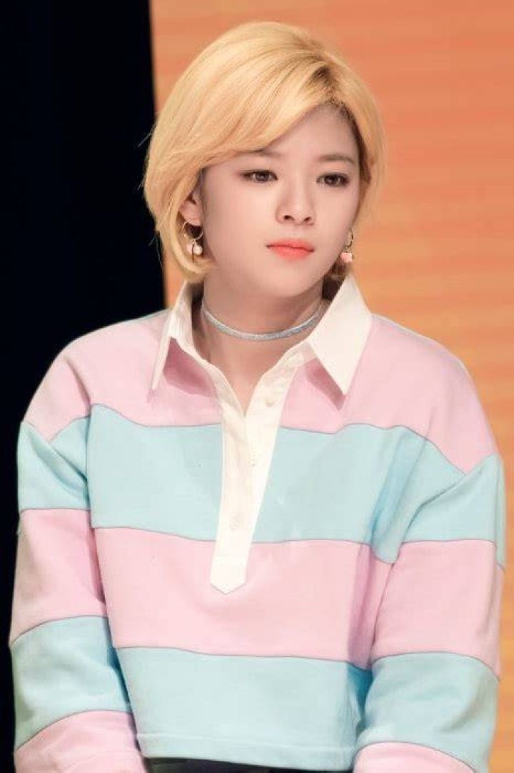 Jeongyeon as seen in March 2017