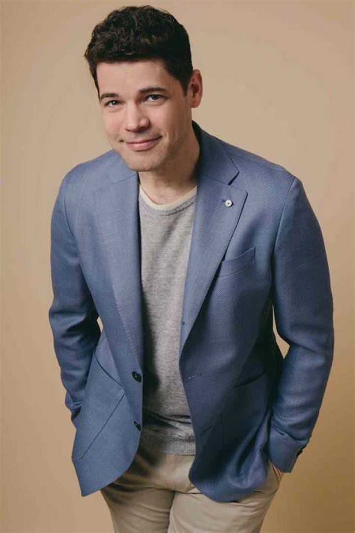 Jeremy Jordan in a selfie with a Minions jar in March 2017
