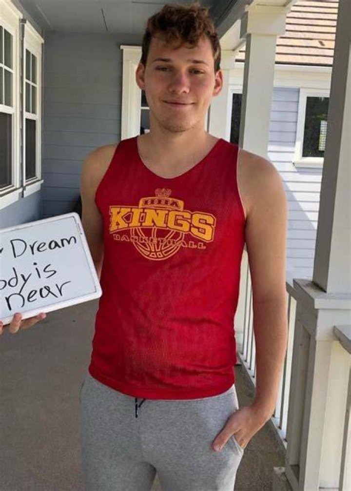 JesserTheLazer in an Instagram post as seen in March 2019