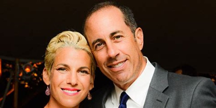 Jessica Seinfeld with her husband in April 2019