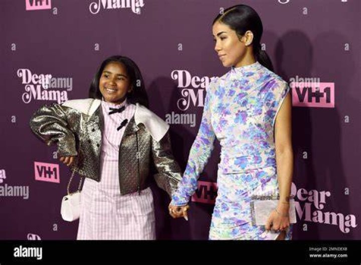 Jhene Aiko with her daughter Namiko Love
