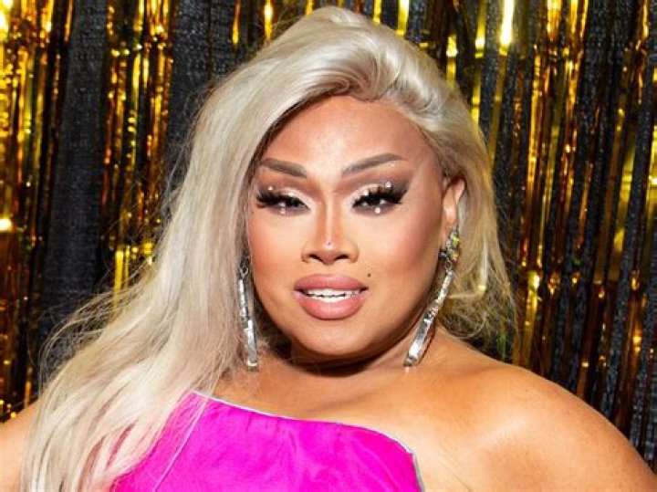 Jiggly Caliente at RuPaul's DragCon LA 2018