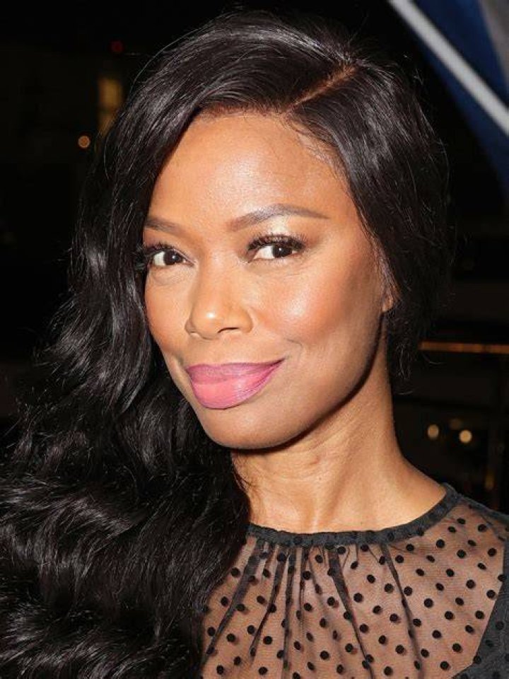 Jill Marie Jones sharing her selfie in January 2021