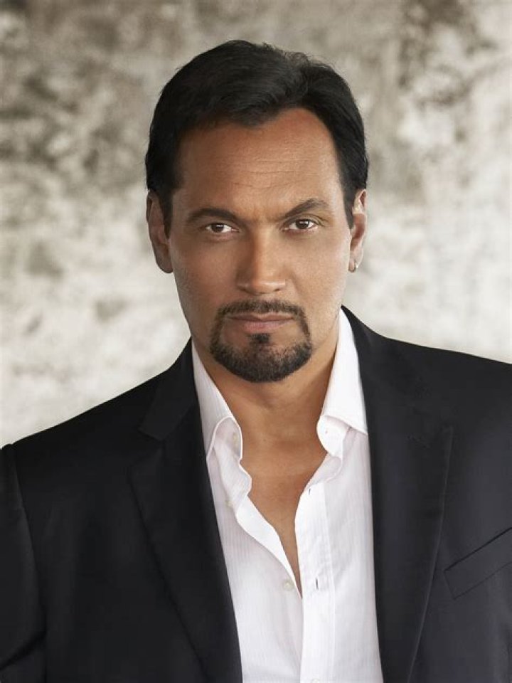Jimmy Smits in 2000