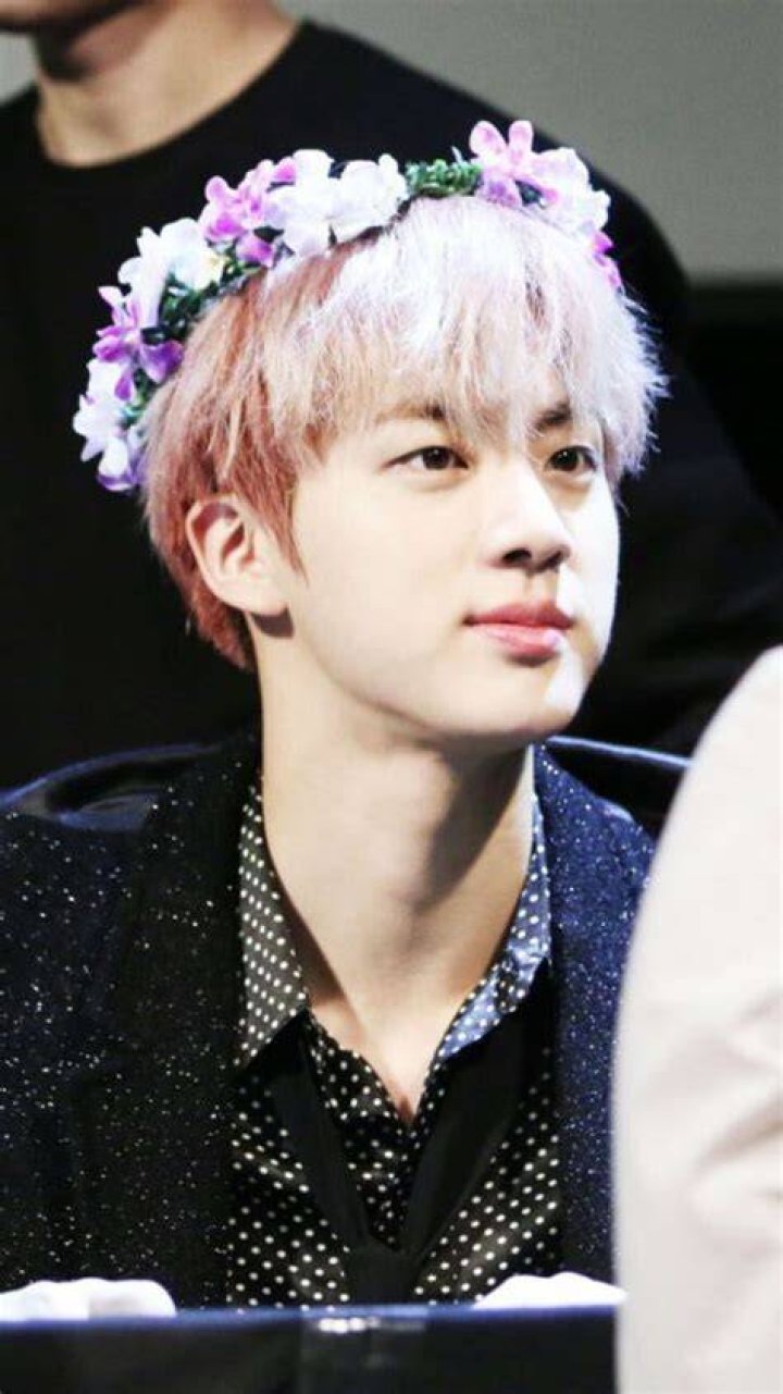 Jin at a fanmeet in March 2014
