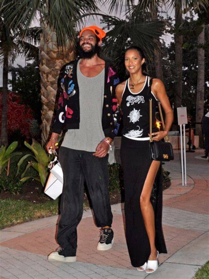 Joakim Noah and Lais Ribeiro, as seen in June 2019