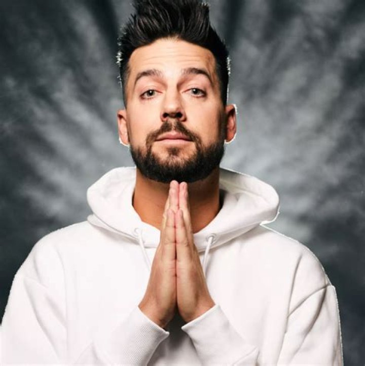 John Crist as seen while performing at Bethany Lutheran Church in Elkhorn, Nebraska in 2017