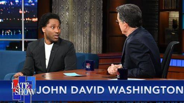 John David Washington with Ellen DeGeneres on her talk-show in 2018