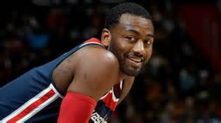 John Wall (Left) and Stephen Curry (Right) during NBA All Star Game
