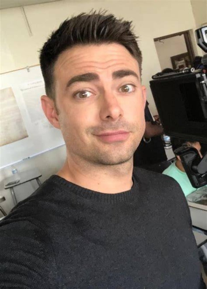 Jonathan Bennett taking a selfie on National Dog Day in Oklahoma in August 2018