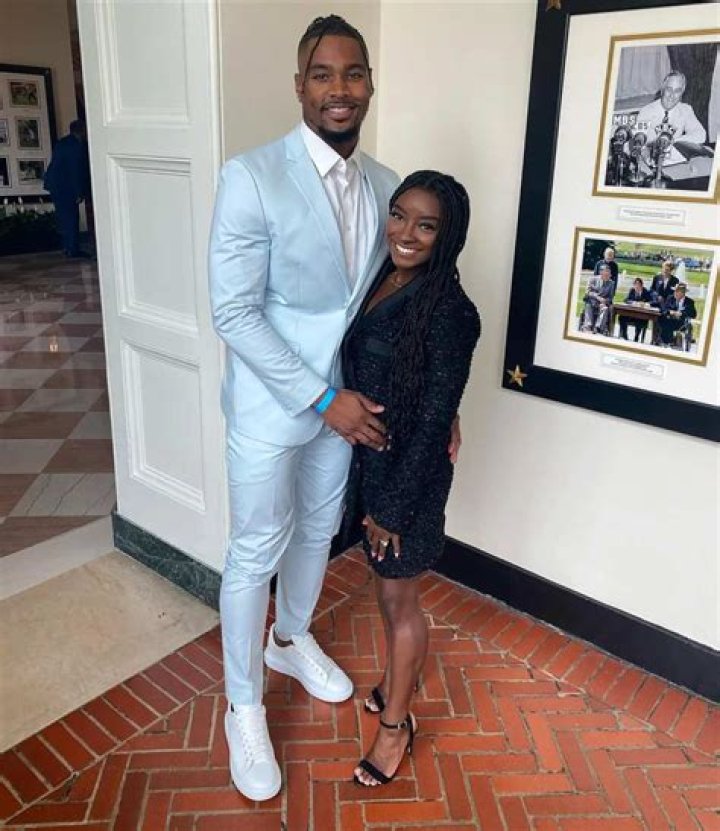 Jonathan Owens as seen in an Instagram Post in February 2018
