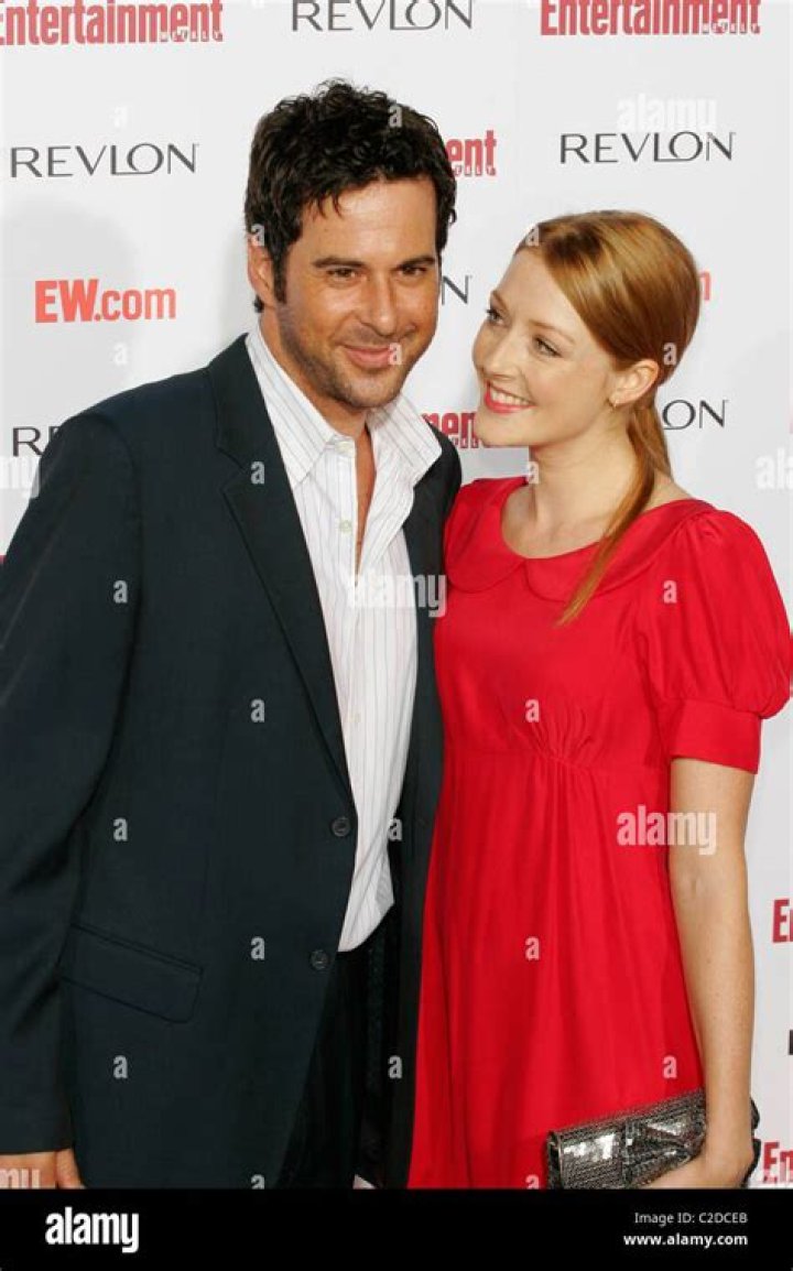 Jonathan Silverman and Jennifer Finnigan in a selfie in Positano, Amalfi Coast, Italy in May 2022