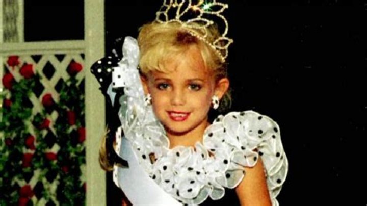 JonBen&eacute;t Ramsey with her adorable smile