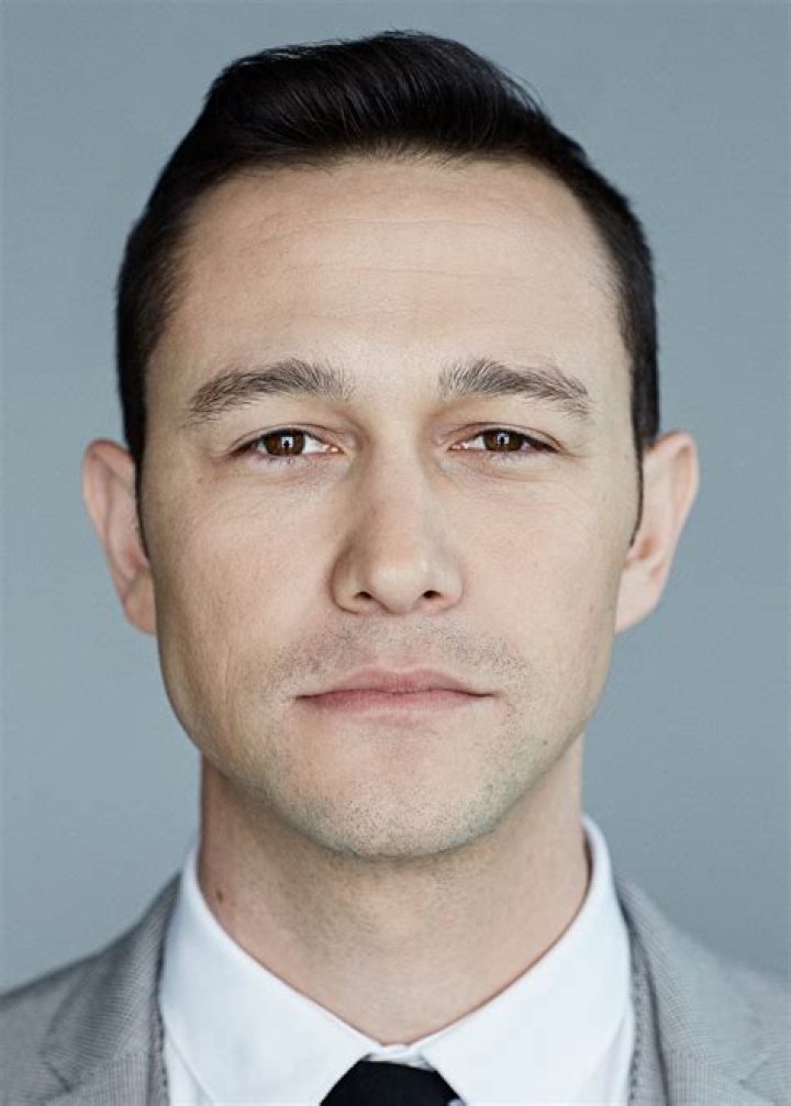 Joseph Gordon-Levitt training for the 2013 film Don Jon