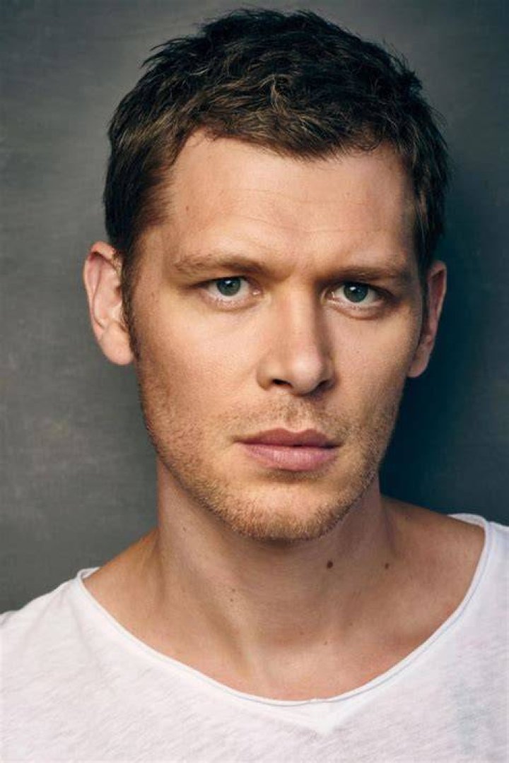 Joseph Morgan at the People's Choice Awards in January 2014