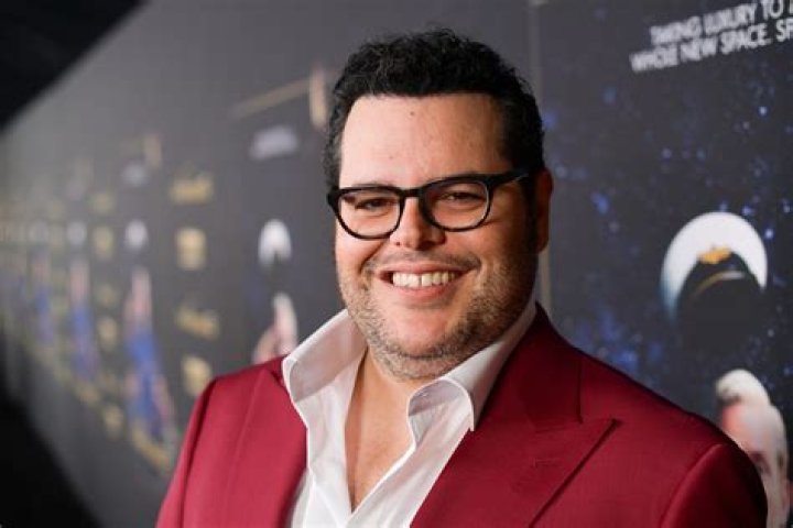 Josh Gad as seen in an Instagram Post in October 2020