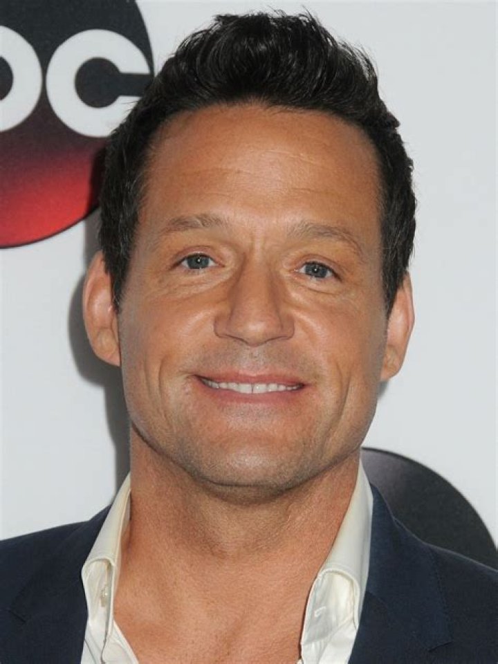 Josh Hopkins in an Instagram selfie in December 2016