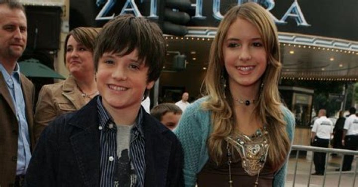 Josh Hutcherson and Lanchen Mihalic
