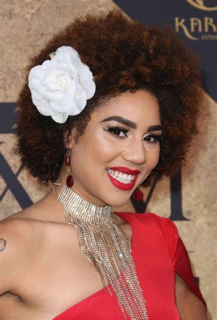Joy Villa hot