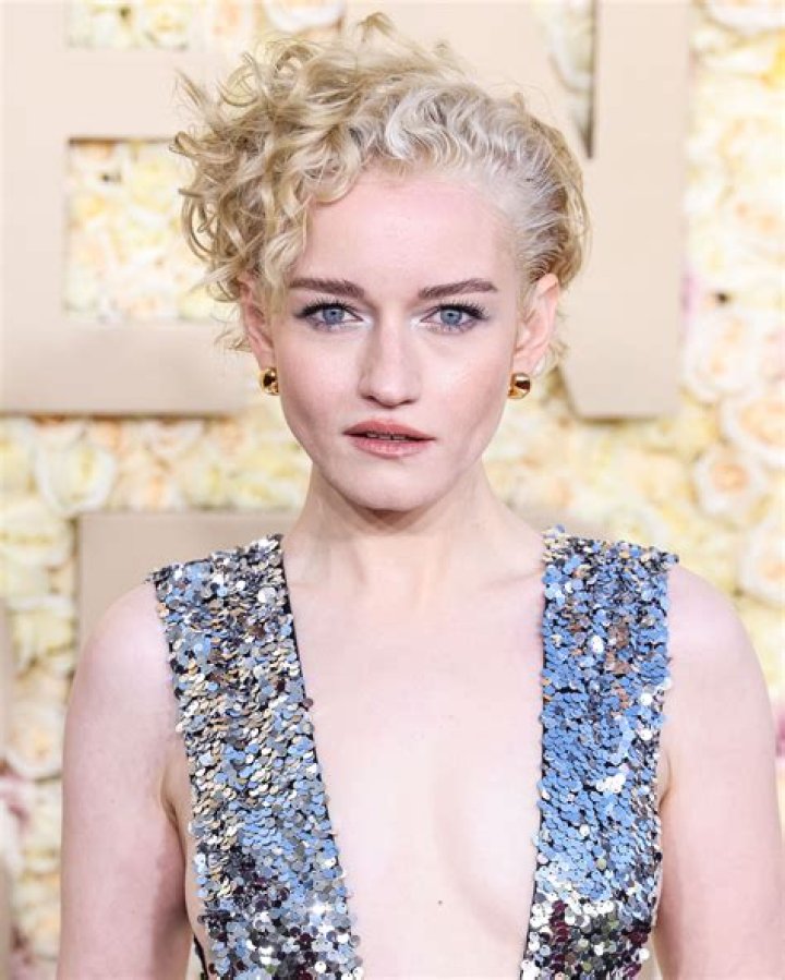 Julia Garner as seen in February 2009