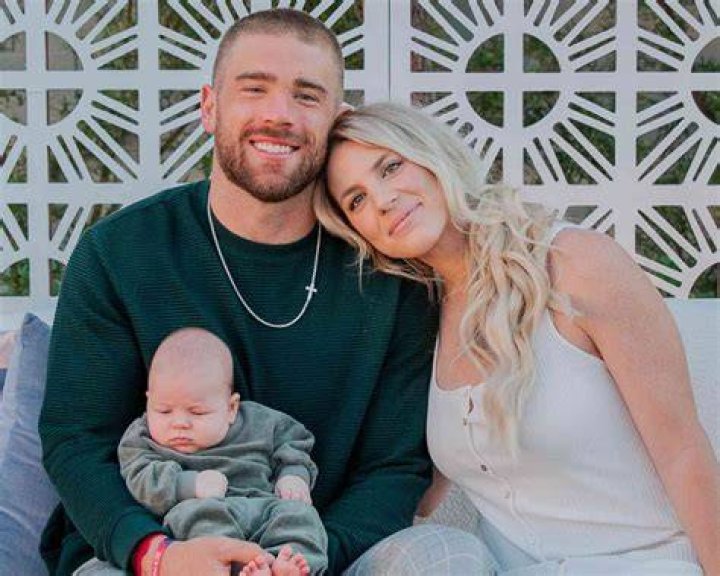 Julie Ertz and Zach Ertz while boat tours in Chicago in 2015
