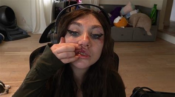 JustaMinx in a selfie that was taken in May 2020
