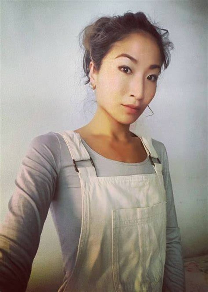 Kae Alexander sporting a carpenter look in September 2017