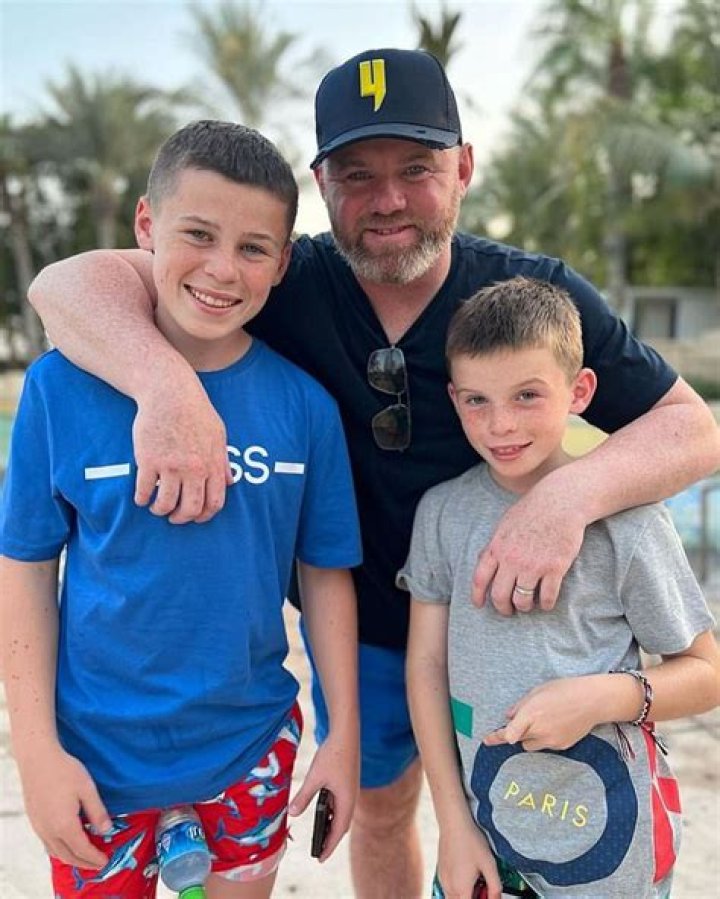 Kai Rooney with his father Wayne and Coleen Rooney and his siblings in December 2022