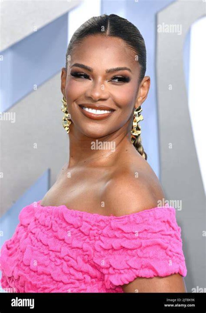 Kamie Crawford in April 2022 enjoying her golden hour