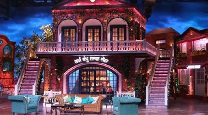 Kapil Sharma on the set of his show Comedy Nights with Kapil in June 2015