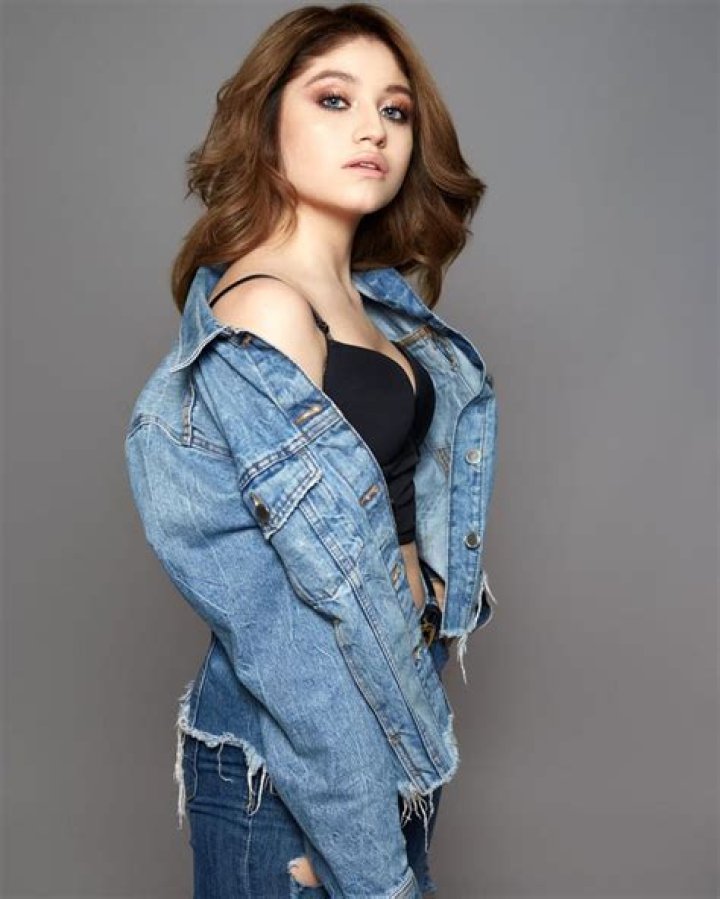 Karol Sevilla in an Instagram selfie in March 2018