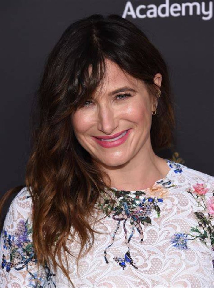 Kathryn Hahn at the 2017 Screen Actors Guild Awards
