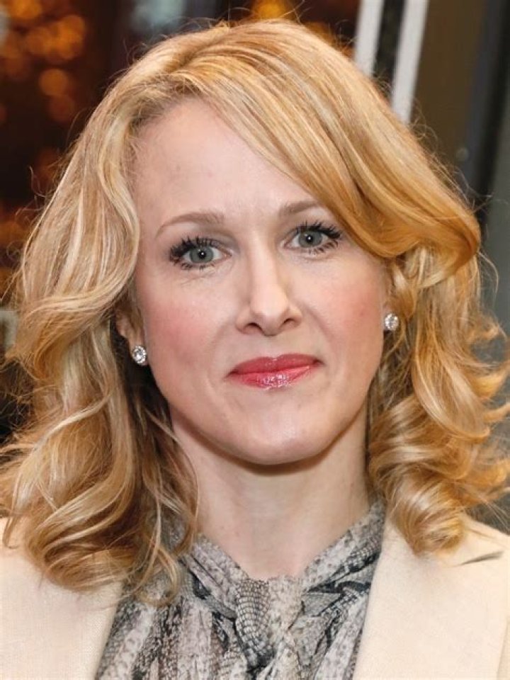 Katie Finneran in 'Annie The Musical'