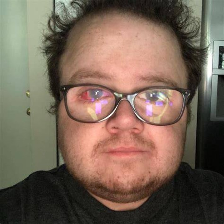 Keenan Cahill as seen in a selfie that was taken in November 2021