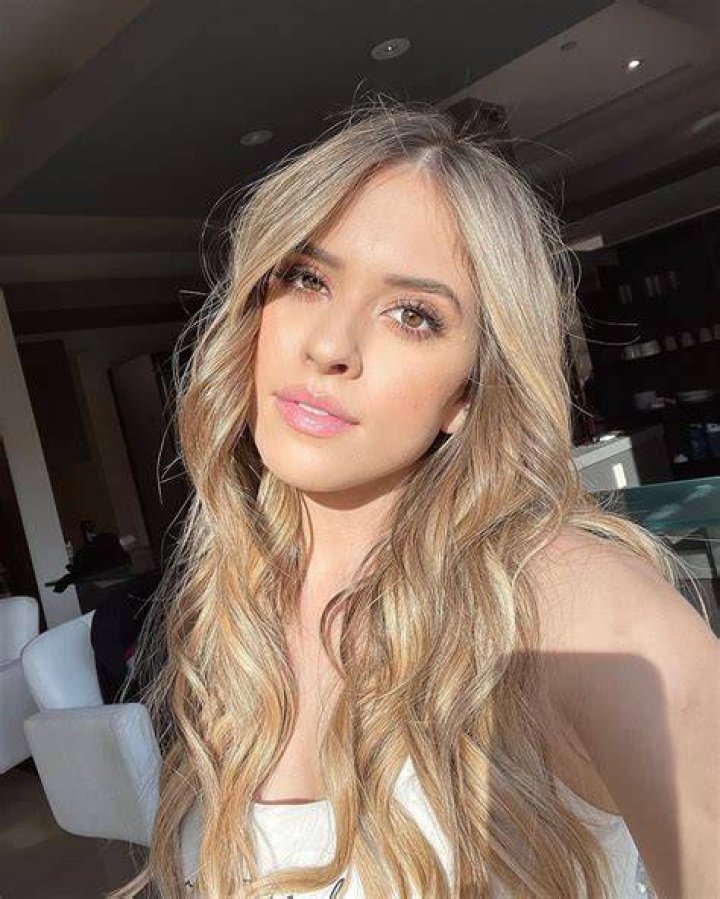 Kelianne Stankus in an Instagram selfie as seen in February 2018