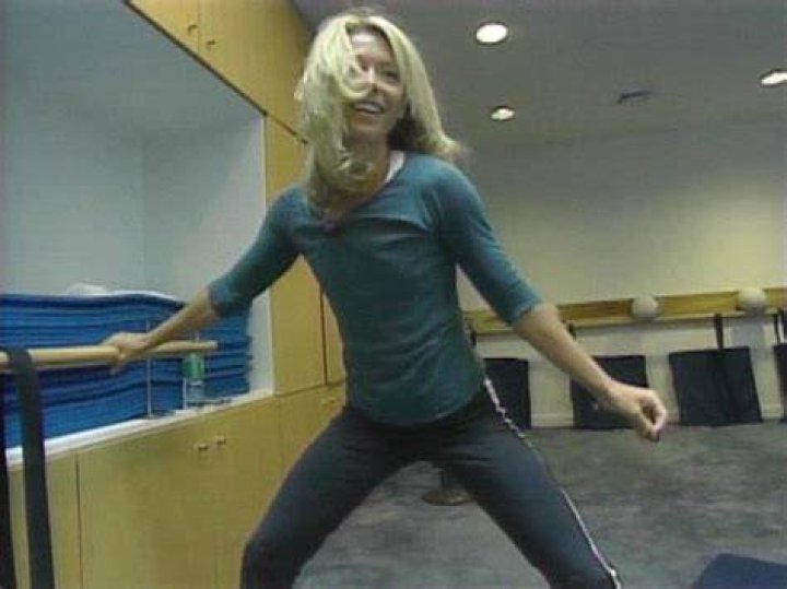 Kelly Ripa dance workout