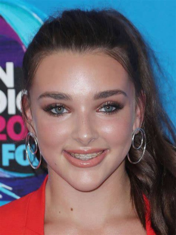 Kendall Vertes looking beautiful in June 2023